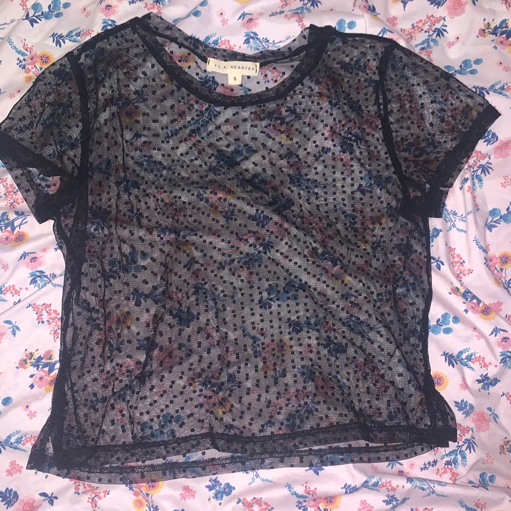 FREE with any bundle Mesh Top - Picture 1 of 5